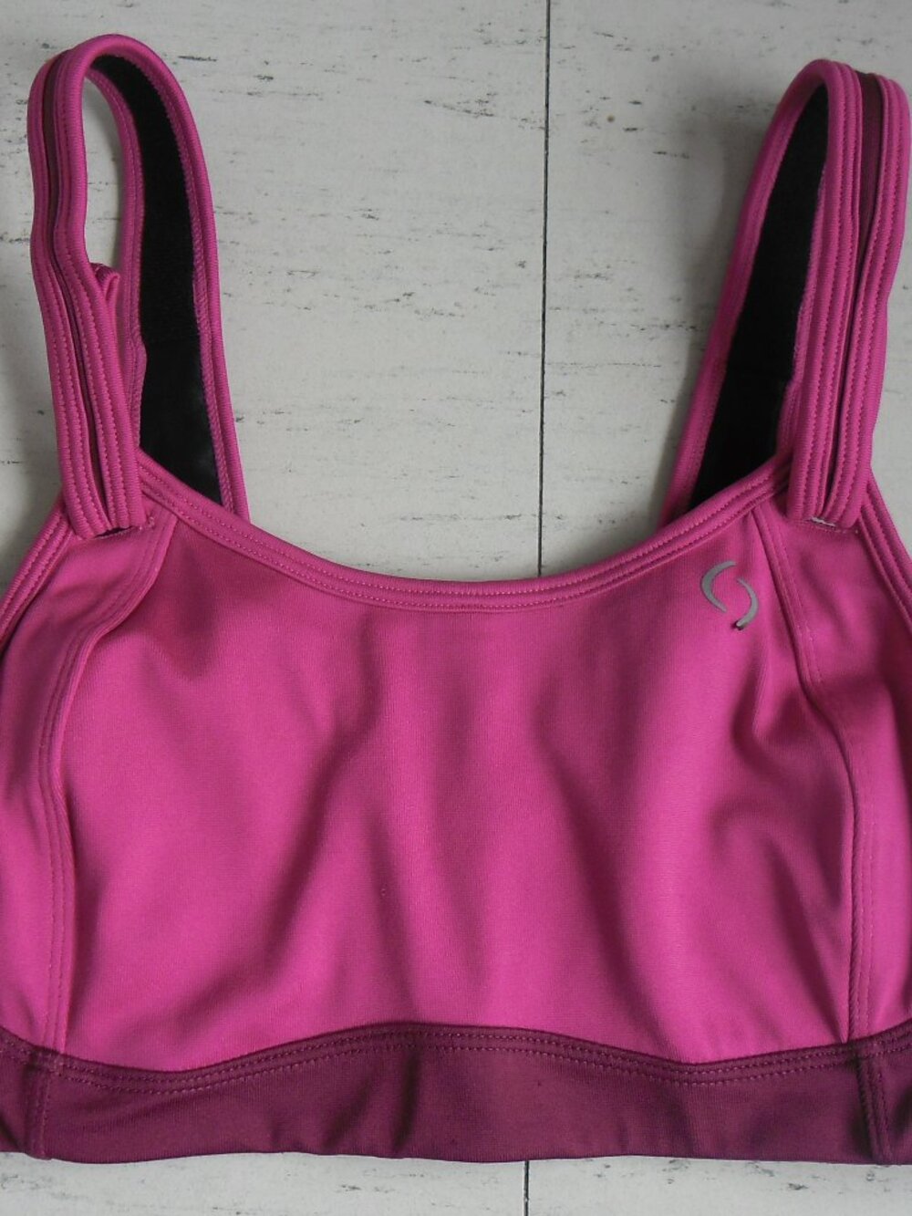 Moving Comfort Sports Bra. Size 34C.